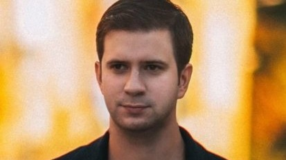 Bu ölkədə rus jurnalist “casusluq” ittihamı ilə deportasiya edildi