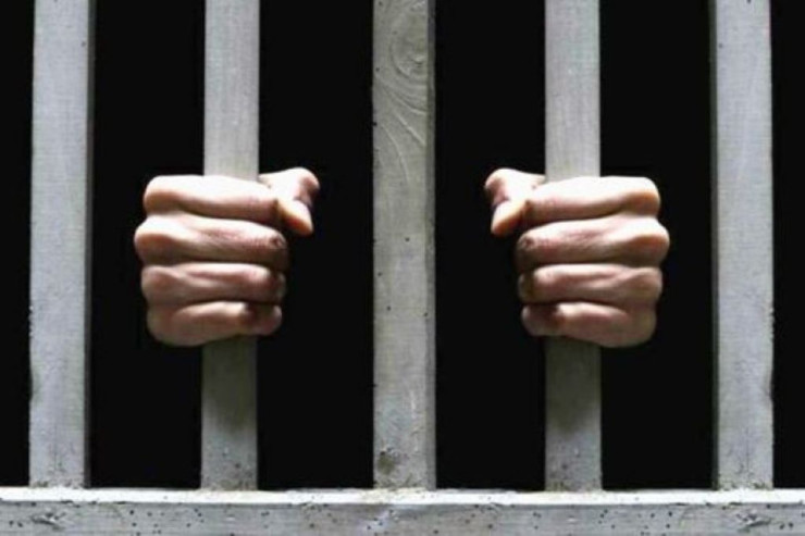 Bakıda arvadını öldürən kişi "dəlixana"ya göndərildi
