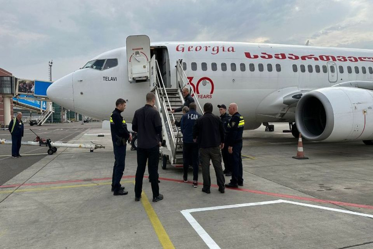 Gürcüstan İnterpolun axtarışında olan şəxsi İtaliyaya ekstradisiya edib