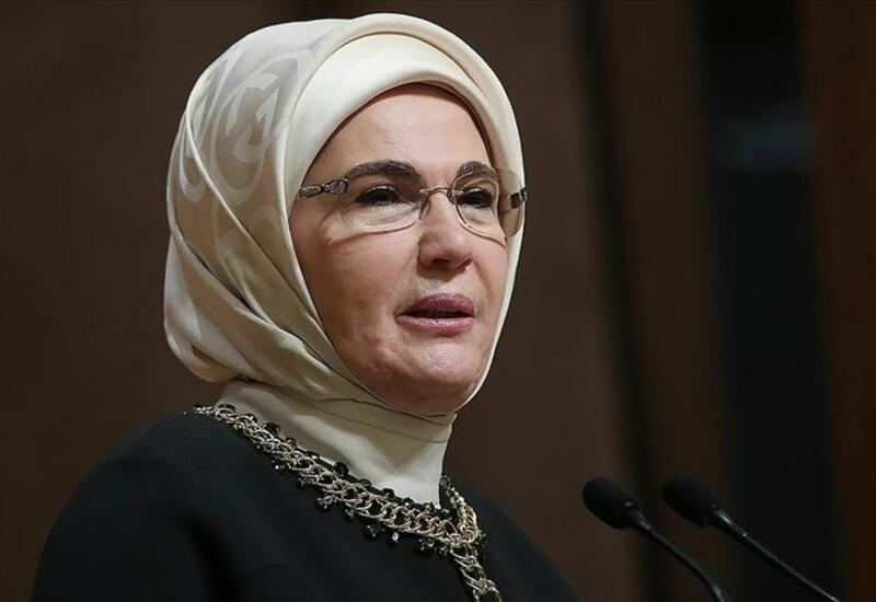 Əminə Ərdoğan: “Qəzza zolağının bərpası üçün fond yaradılmalıdır”