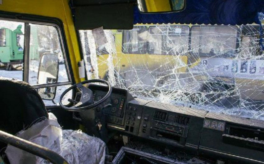 Kəşmirdə avtobus aşıb, 38 nəfər ölü