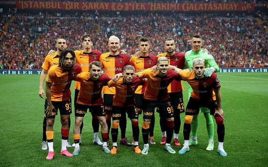 "Latsio" "Qalatasaray"ın futbolçusunu almağa yaxındır