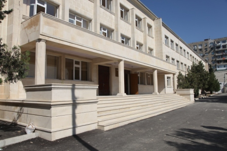 Təhsil İdarəsi Laçında müəllim işləmək istəyənlərə müraciət edib