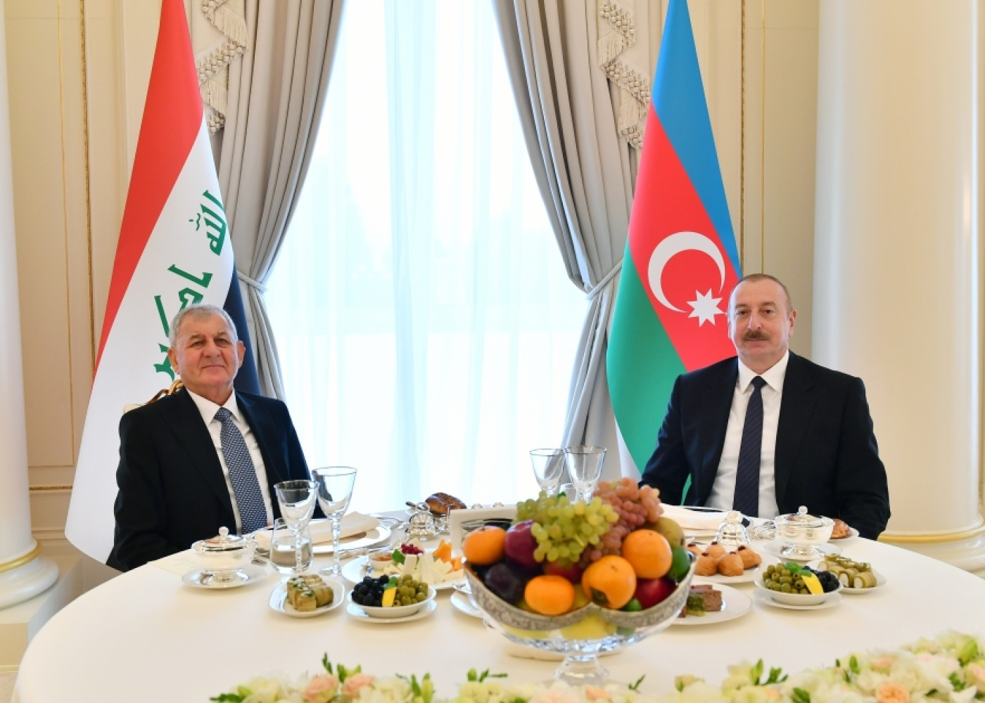 İlham Əliyevin adından İraq Prezidentinin şərəfinə rəsmi nahar verildi