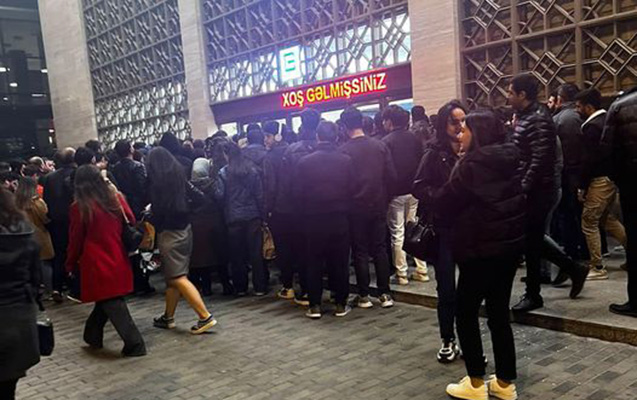 Metrodakı bu vəziyyətlə bağlı - Rəsmi açıqlama