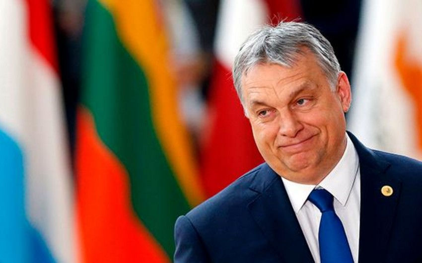 Orban: "ABŞ demokratları öz maraqlarını bəşəri dəyərlər kimi təqdim edirlər"