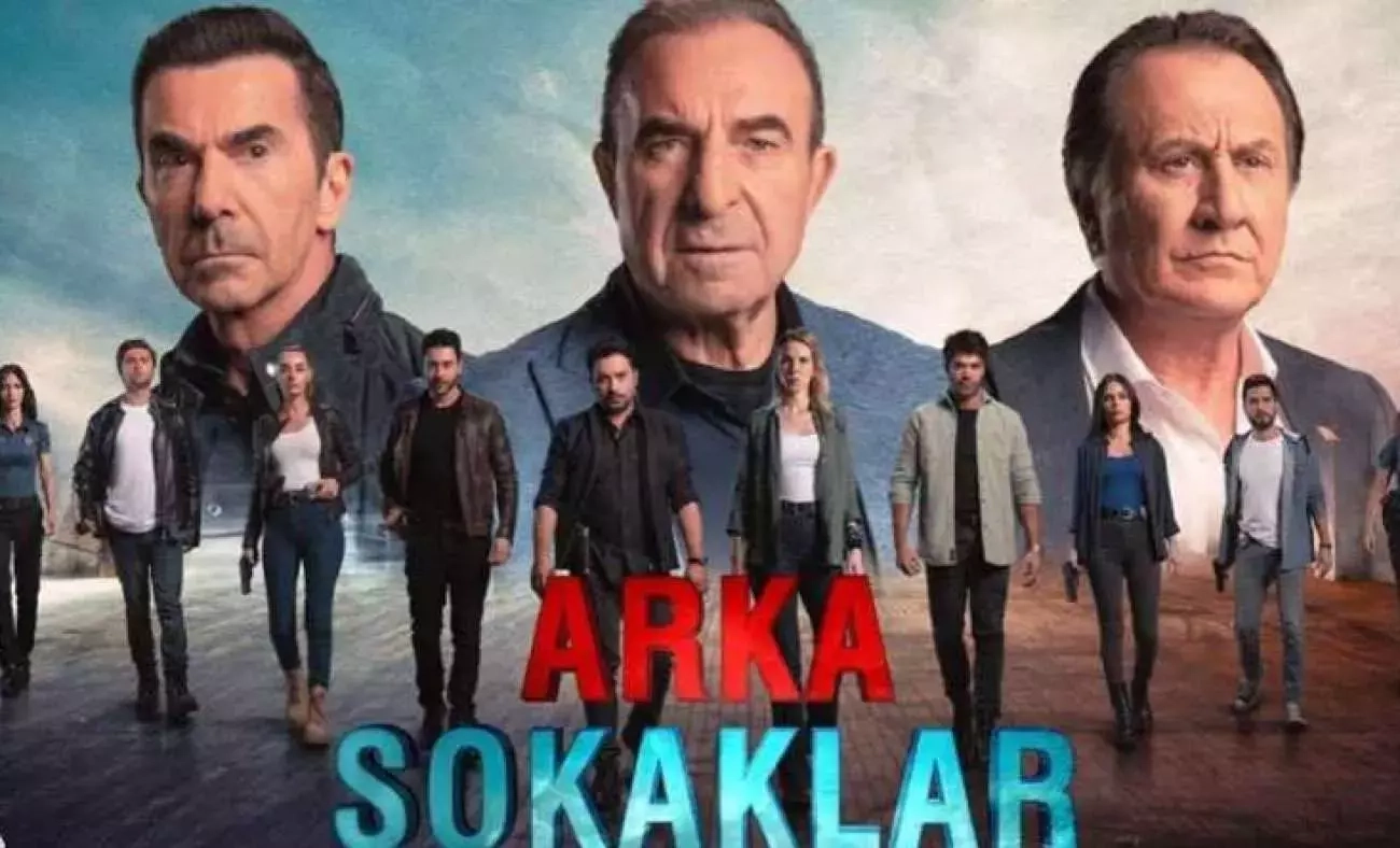 Məşhur aktrisa "Arka sokaklar"da - FOTO