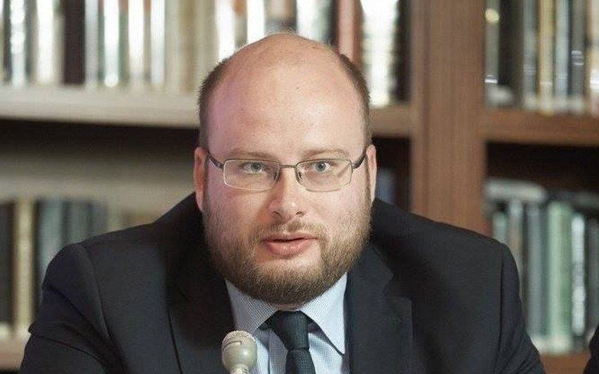Rusiya XİN rəsmisi: “Moskva ilə Bakı arasında əlaqələr yüksəlişdədir”