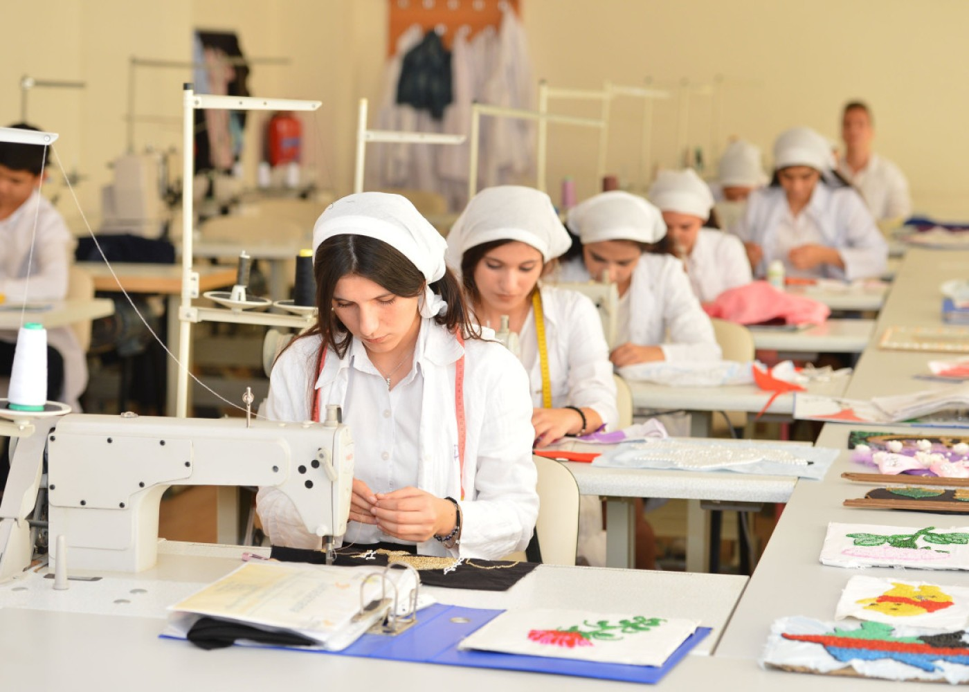 Peşə təhsili alan qadınların sayı açıqlandı