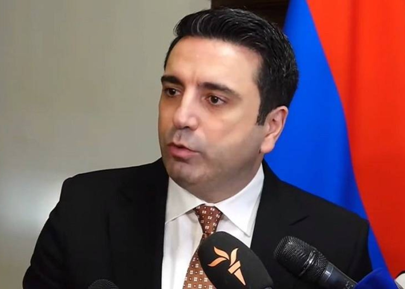 "8 dəfə demişik ki, Azərbaycanın ərazi bütövlüyünü tam tanıyırıq" - Simonyan