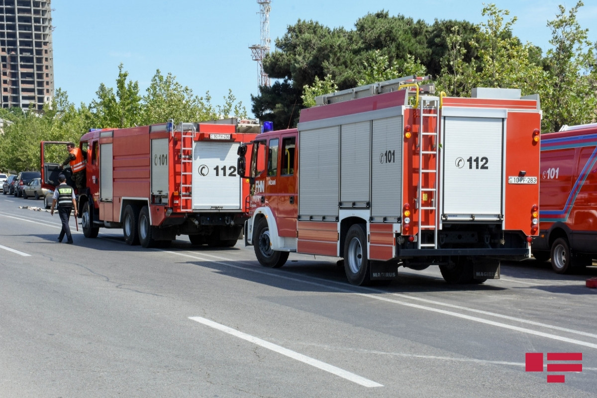 Bakıda yaşayış binasında yanğın olub