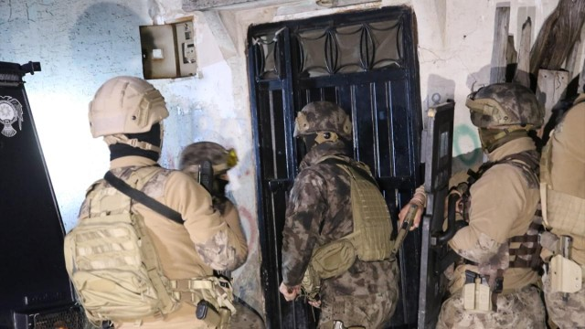 İstanbulda 9 İŞİD üzvü saxlanıldı