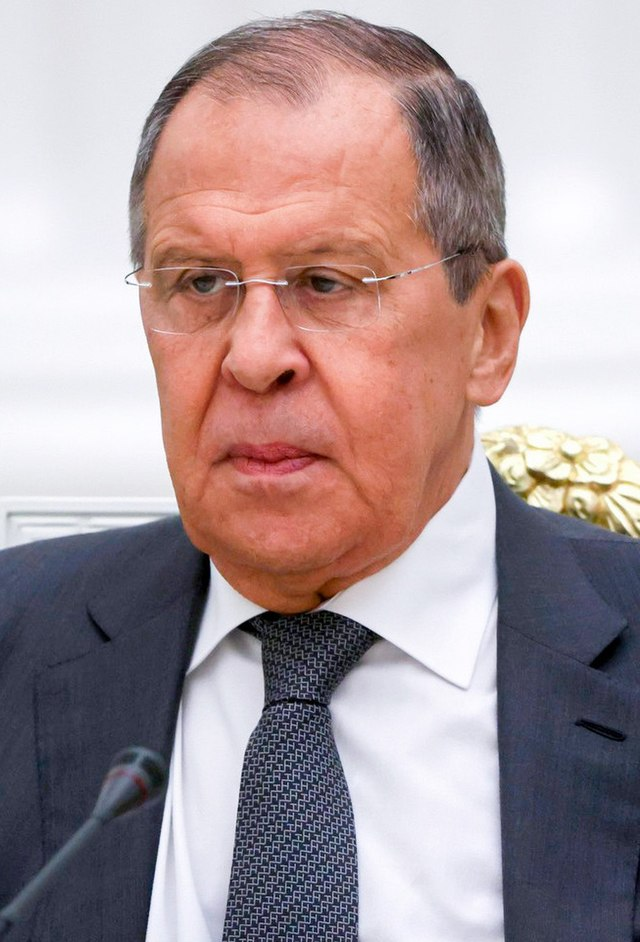 Lavrov: Moldova Qərbin Rusiyaya qarşı müharibəsinin növbəti qurbanı olacaq