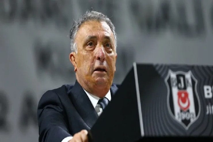 “Beşiktaş”ın prezidenti klubla vidalaşdı