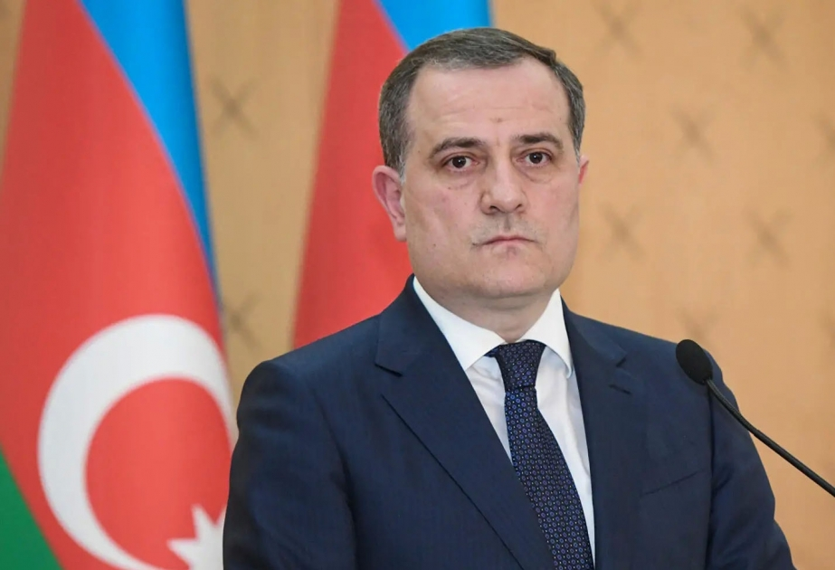 Ceyhun Bayramov Rusiyaya səfərə yola düşüb