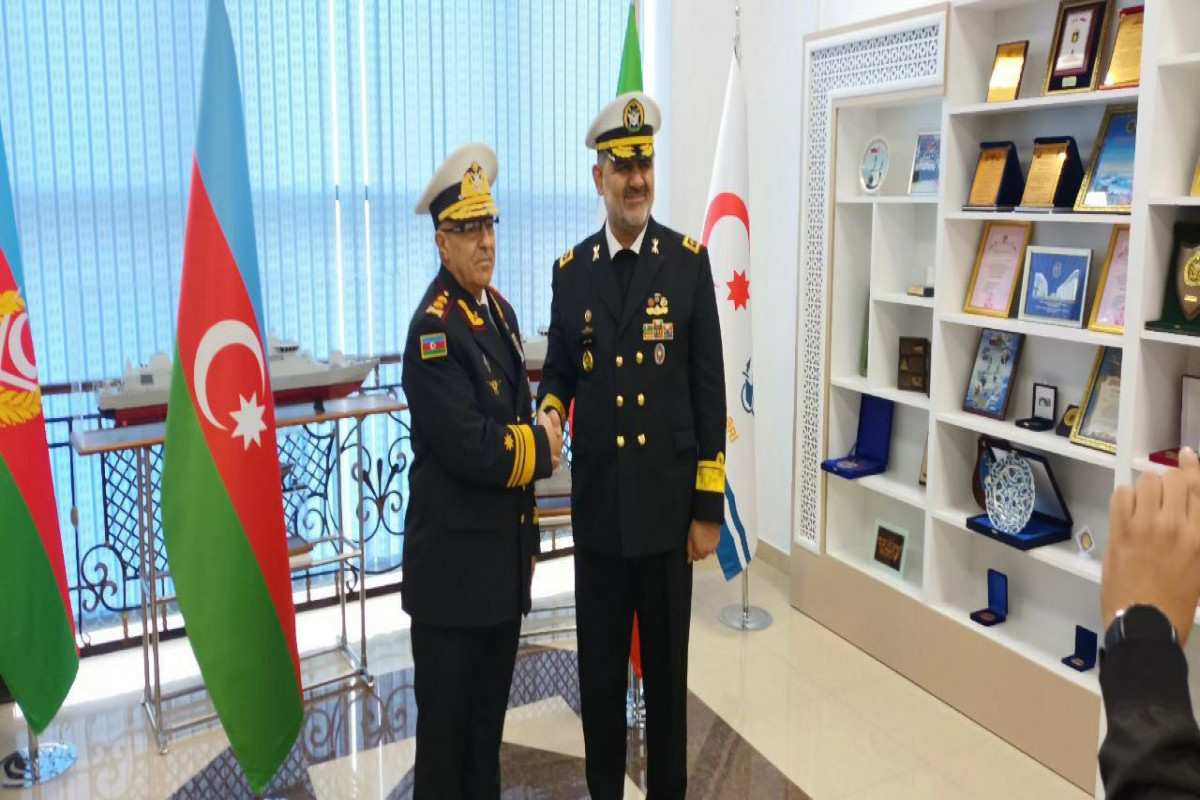 Azərbaycan HDQ komandanı iranlı həmkarı ilə görüşüb - YENİLƏNİB