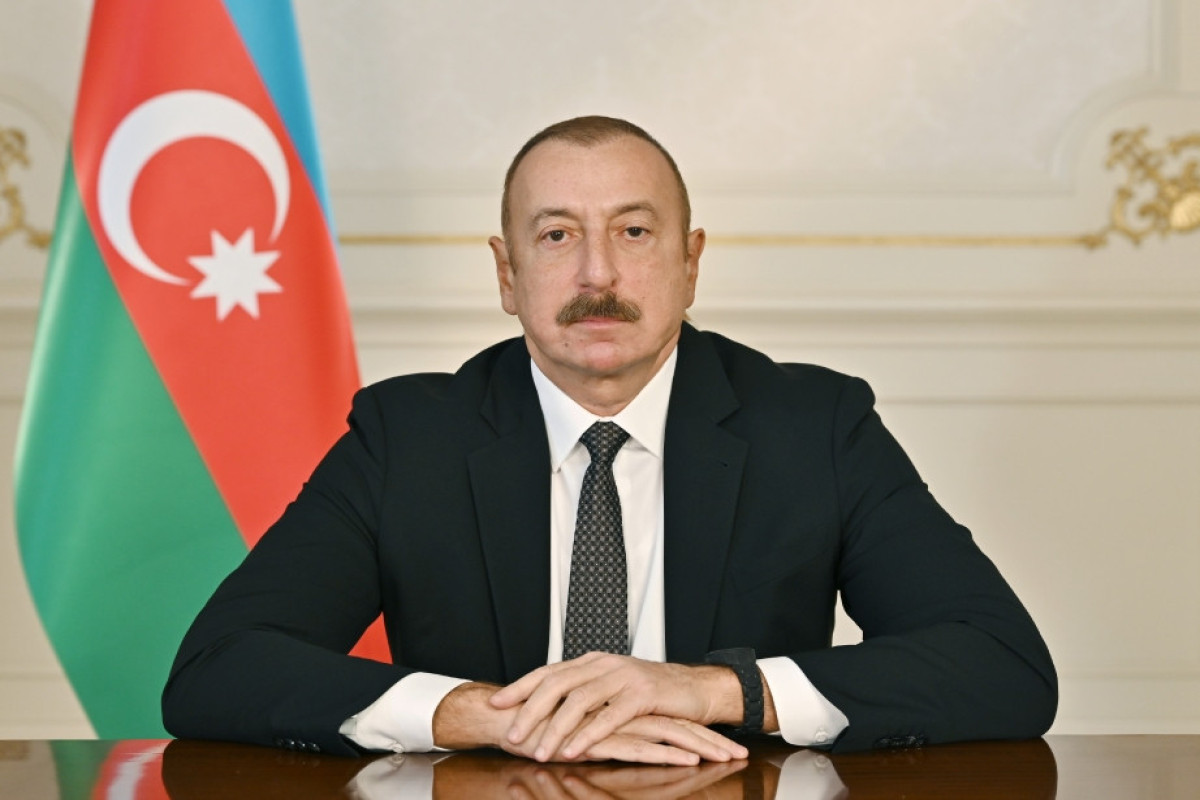 Prezident İlham Əliyev Sadır Japarova zəng edib