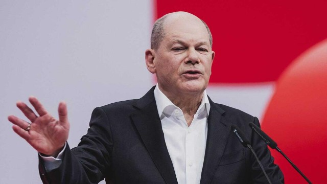 Şolts bunu Almaniya üçün “maliyyə problemi” adlandırdı