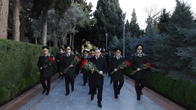 Dövlət Xidmətində Ümummilli Liderə həsr olunan tədbir keçirilib - FOTOLAR