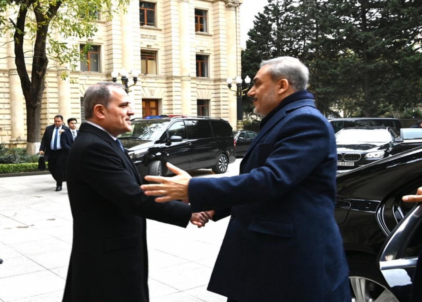 Azərbaycan və Türkiyə XİN rəhbərlərinin görüşü başladı