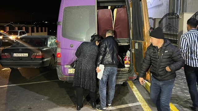 Növbəti köç karvanı Zabux kəndinə çatıb - YENİLƏNİB (FOTOLAR)