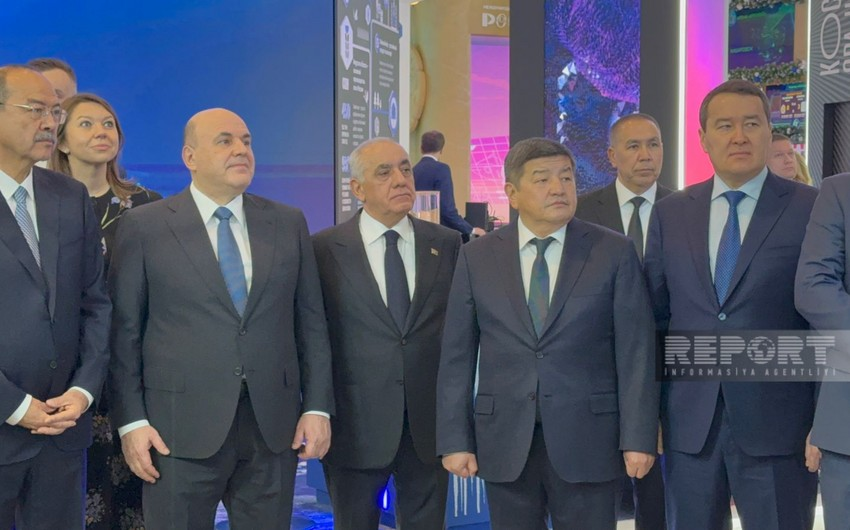 Əli Əsədov Moskvada keçirilən beynəlxalq sərgidə iştirak edib
