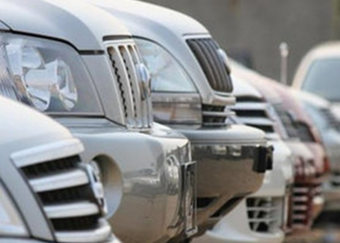 13 nəqliyyat vasitəsi özəlləşdirildi: "Kia Sorento" 9000, "Volkswagen" 4500 manata