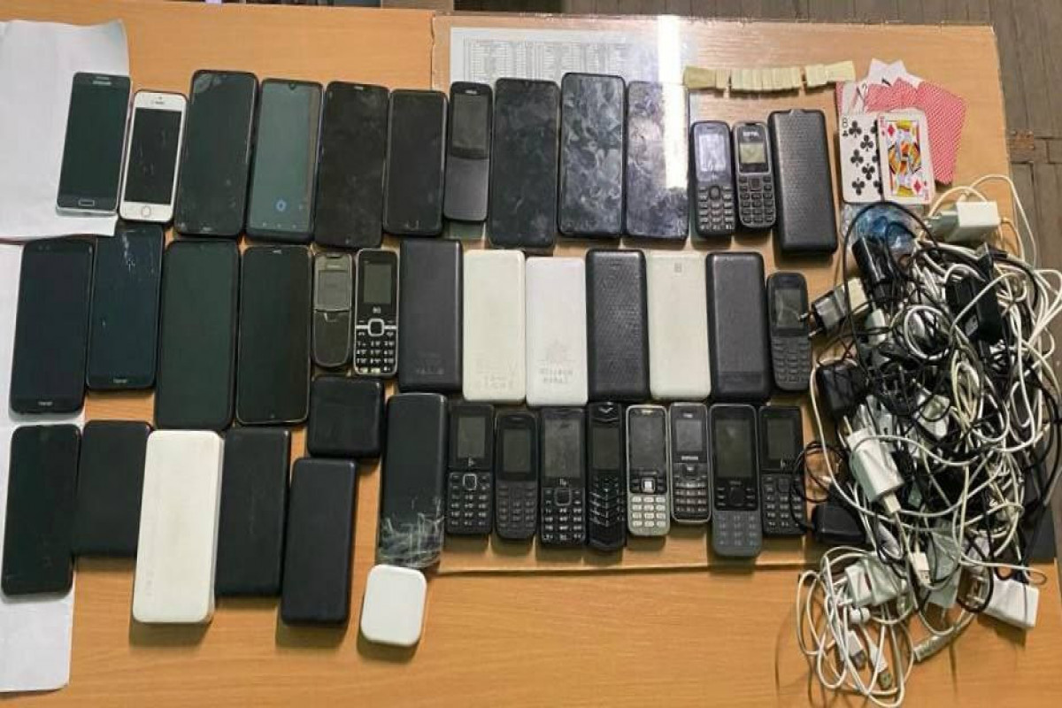 Ermənistandakı hərbi hissələrdə 4 mindən çox smartfon aşkarlanıb
