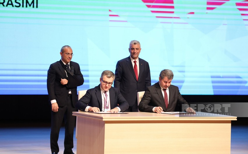 Azərbaycanla Türkiyə arasında sənədlər imzalanıb