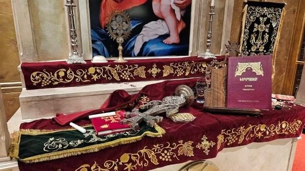 İsveçdə erməni kilsəsi dağıdıldı - FOTO