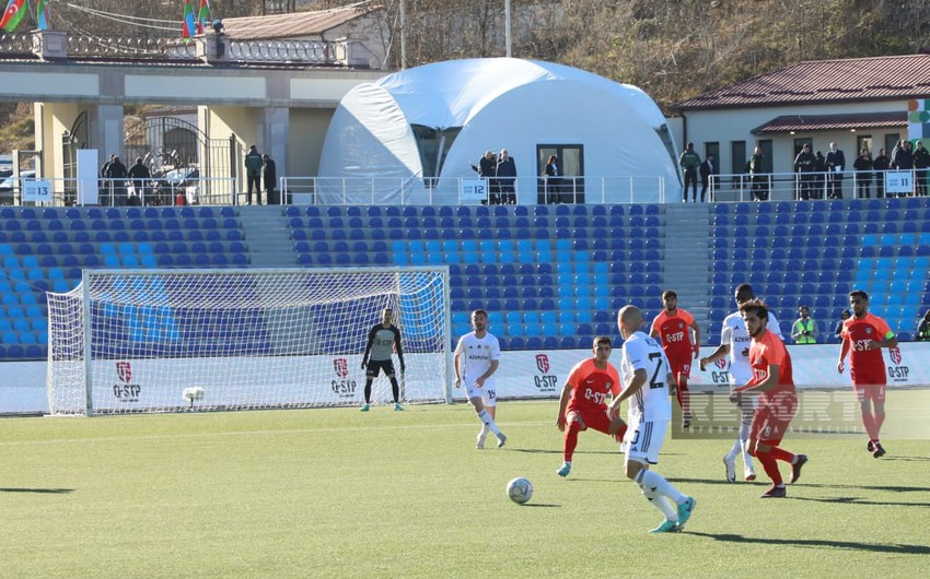 "Qarabağ"ın futbolçusu Xankəndidə keçirilən oyunda zədələnib
