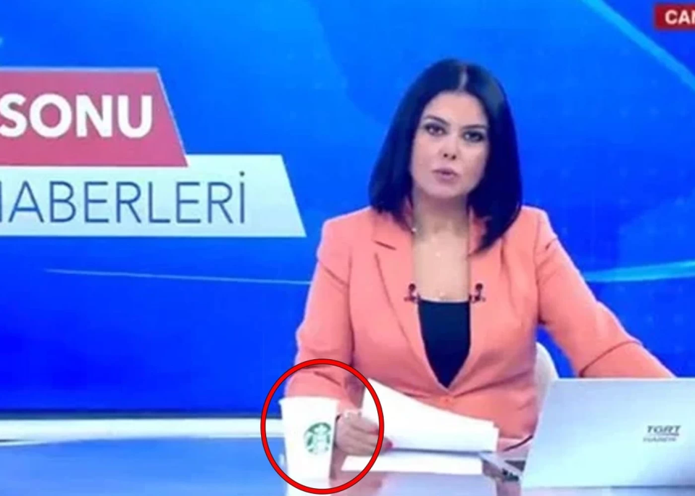 Türkiyədə "Starbucks" qalmaqalı - Aparıcı kanaldan qovuldu
