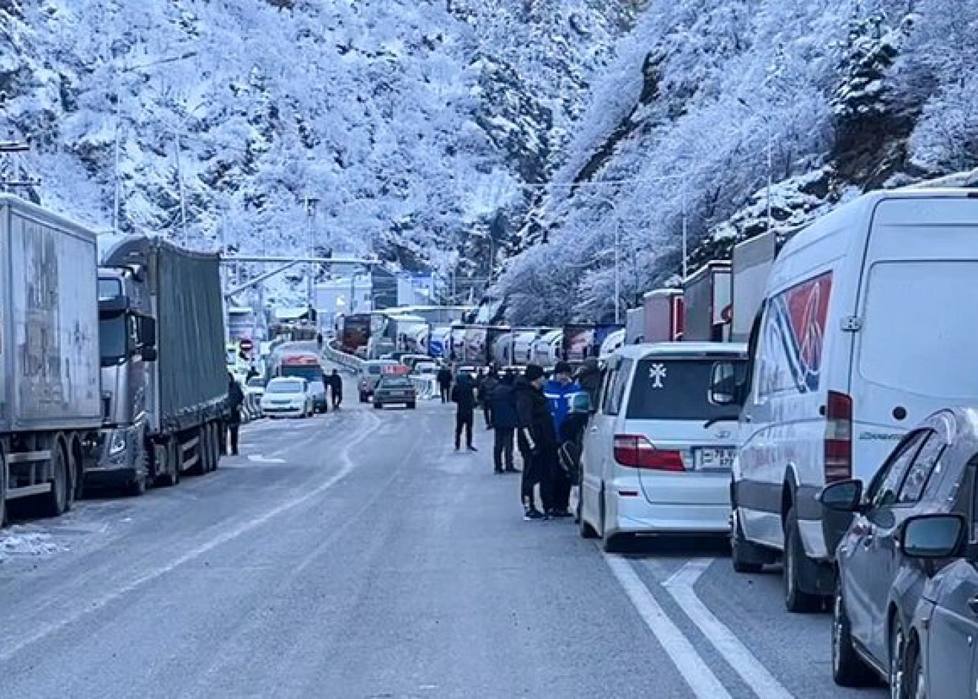 Rusiya-Gürcüstan yolu 3 gündür bağlıdır