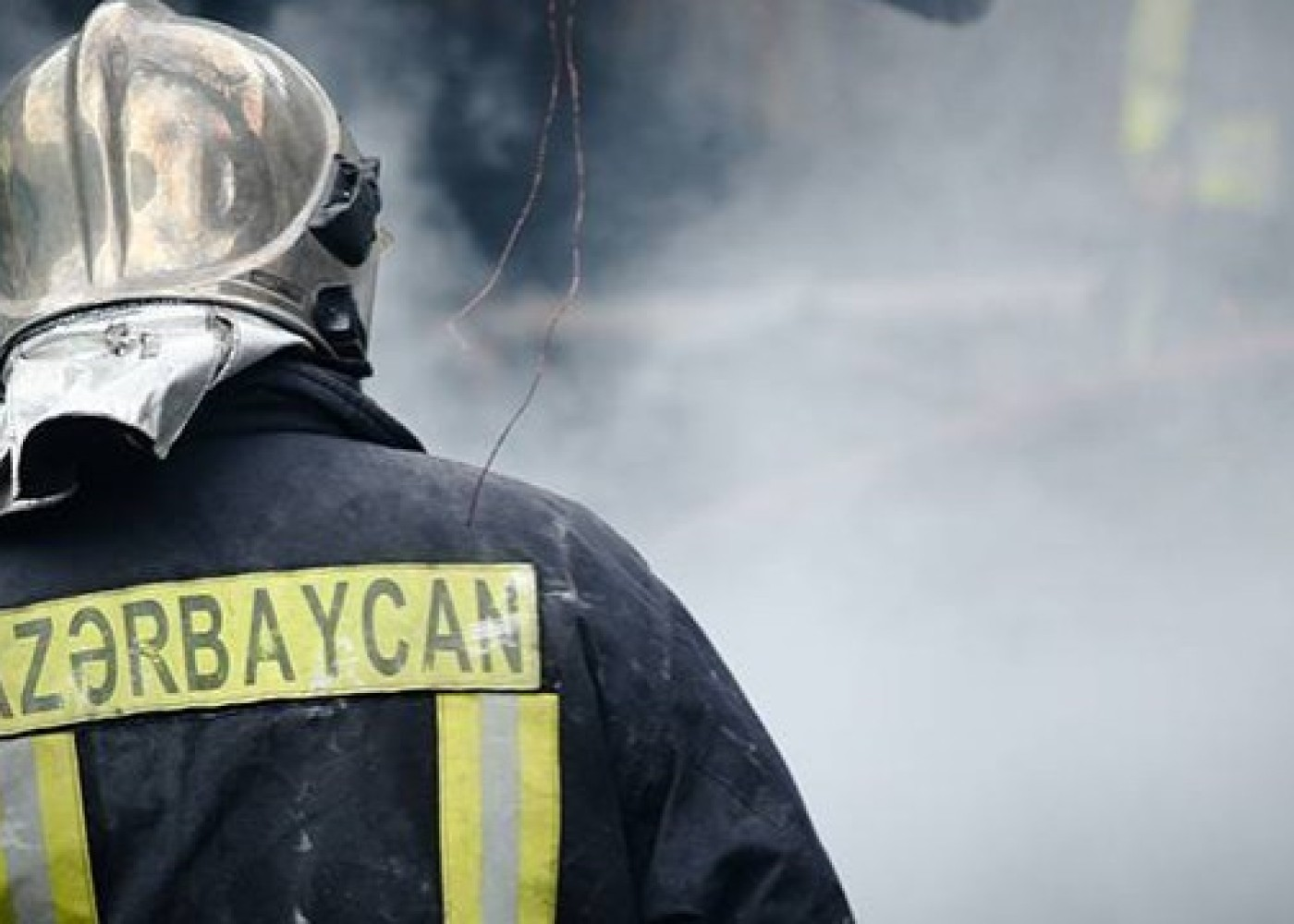 Sumqayıtda binada yanğın - İki nəfər tüstüdən zəhərlənib