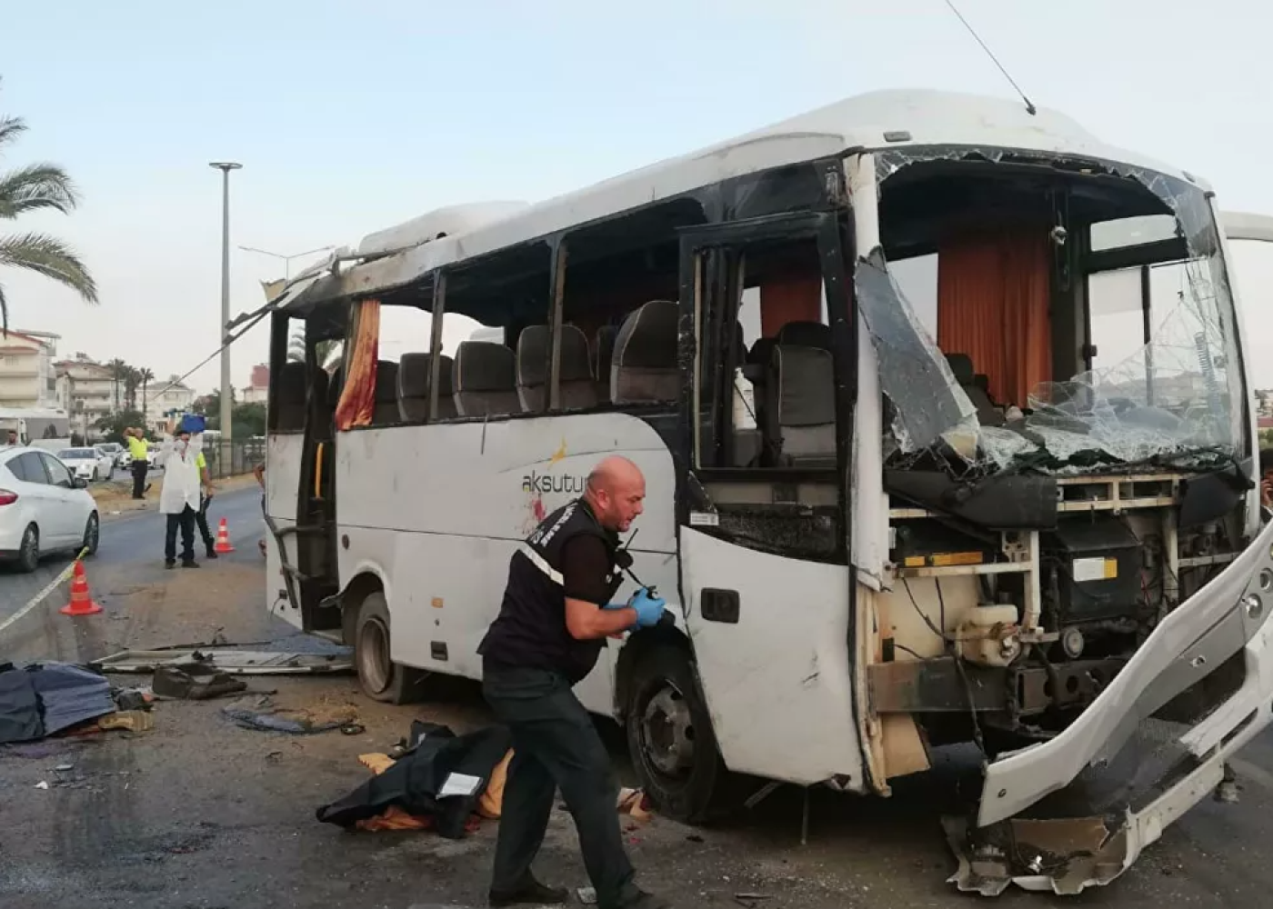 Rusiyalı turistləri daşıyan avtobus qəzaya uğradı