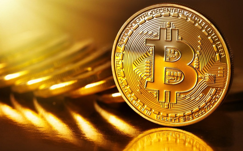 Bitkoin 1 %-dən çox ucuzlaşıb