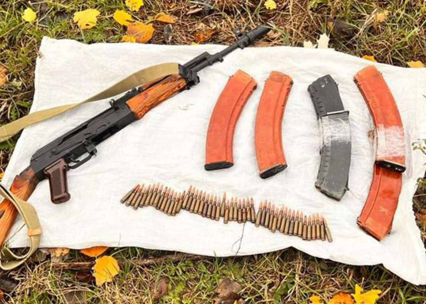 Keçmiş məhkumdan silah götürüldü