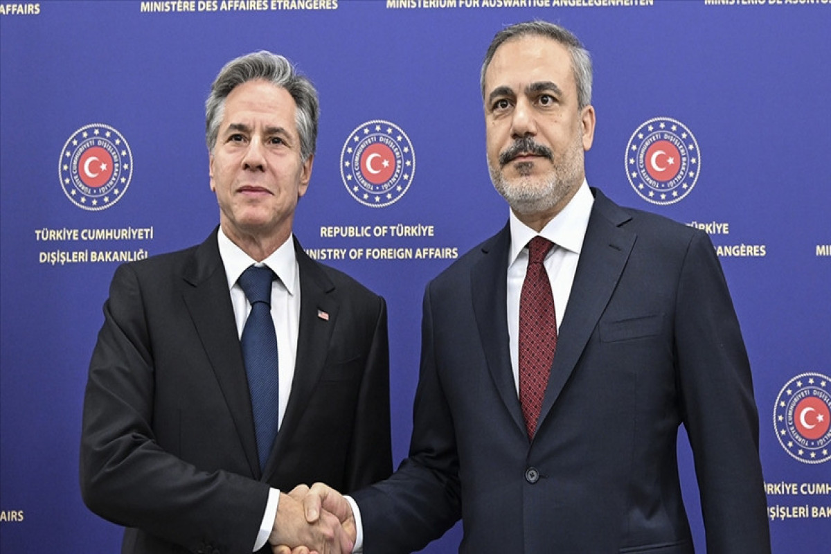 Hakan Fidanla Blinkenin görüşü başlayıb