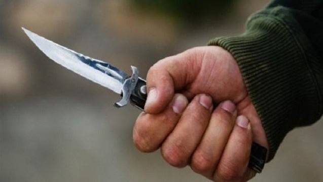 Rusiyada 11 yaşlı uşaq müəllimi bıçaqladı