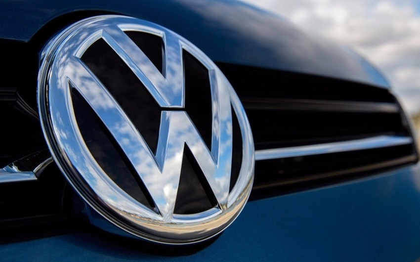 “Volkswagen” fermerlərin etirazına görə zavodlarından birində istehsalı dayandırıb