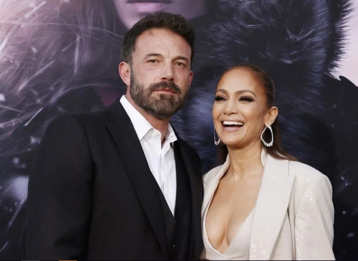 Cennifer Lopez: "Ərim üçün narahat olmasınlar! O xoşbəxtdir" - FOTO Cennifer Lopez: "Ərim üçün narahat olmasınlar! O xoşbəxtdir" - FOTO